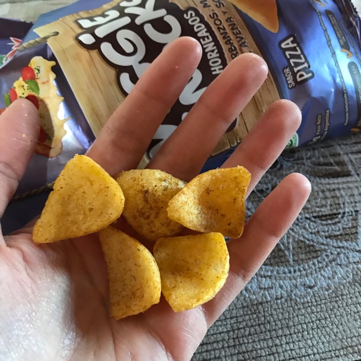 photo of Granix Veggie Snacks sabor Pizza shared by @kacerutti on  24 Dec 2020 - review