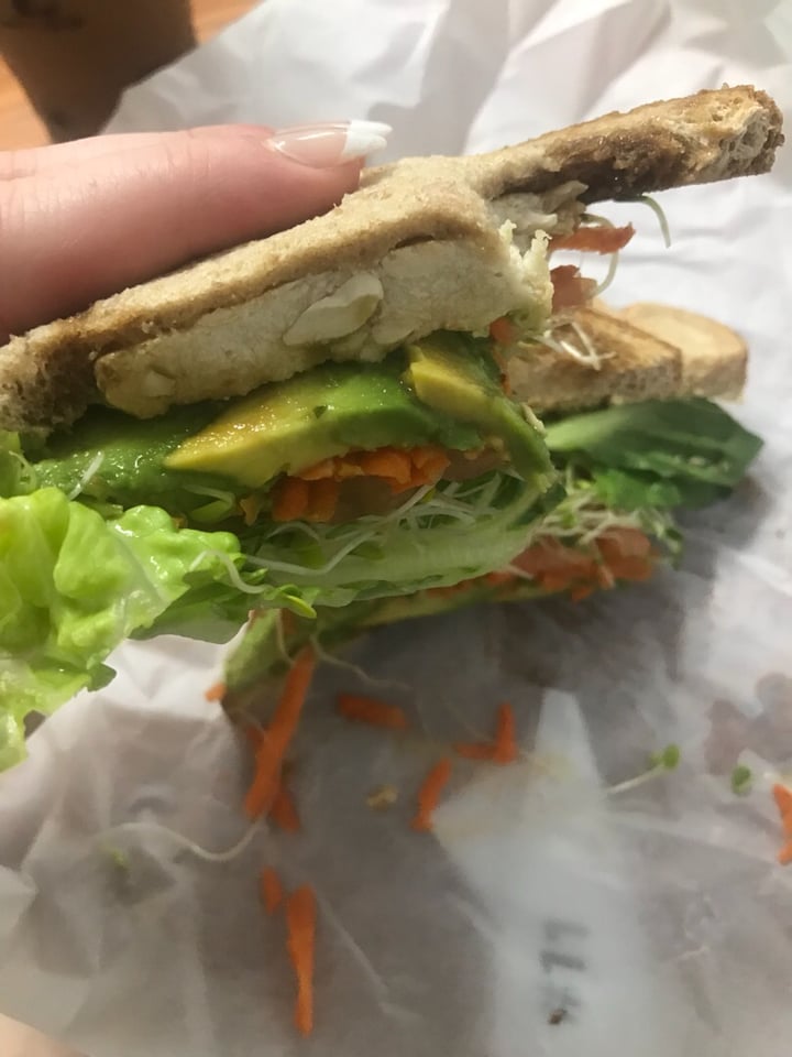 review photo of Ruffage Natural Foods Vegan chicken sandwich shared by @blakeadele on 21 Jul 2018 - review