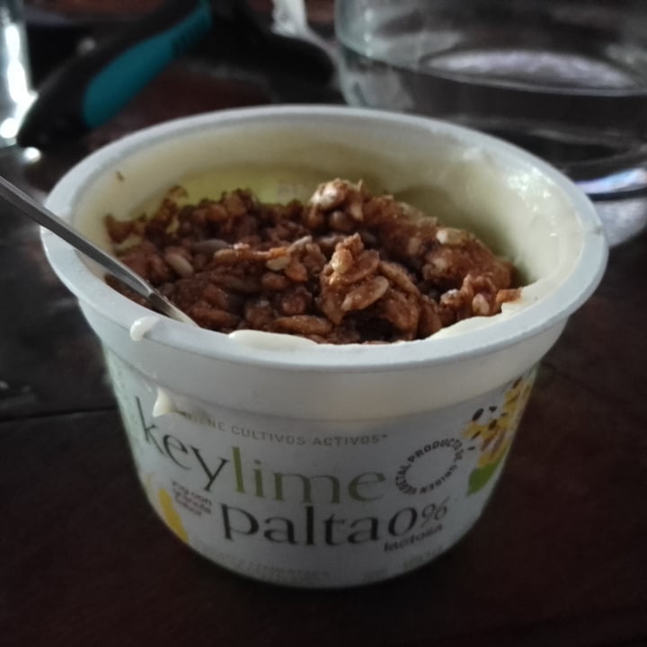 photo of Quimya Yogur con Granola Keylime Palta shared by @cafexito on  13 Oct 2021 - review