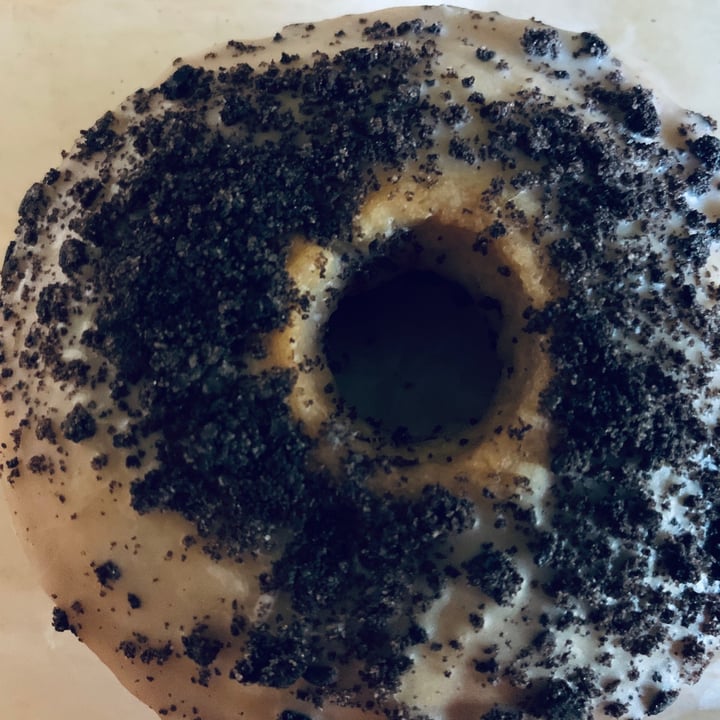 photo of Rainbow Bakery Cookies & Cream Donut shared by @allhess on  11 Jul 2020 - review