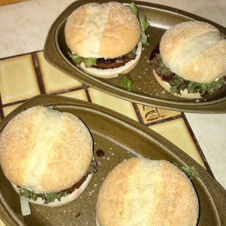 review photo of Vegie Delights Smokey BBQ Burgers shared by @coconutmocha on 24 Oct 2021 - review