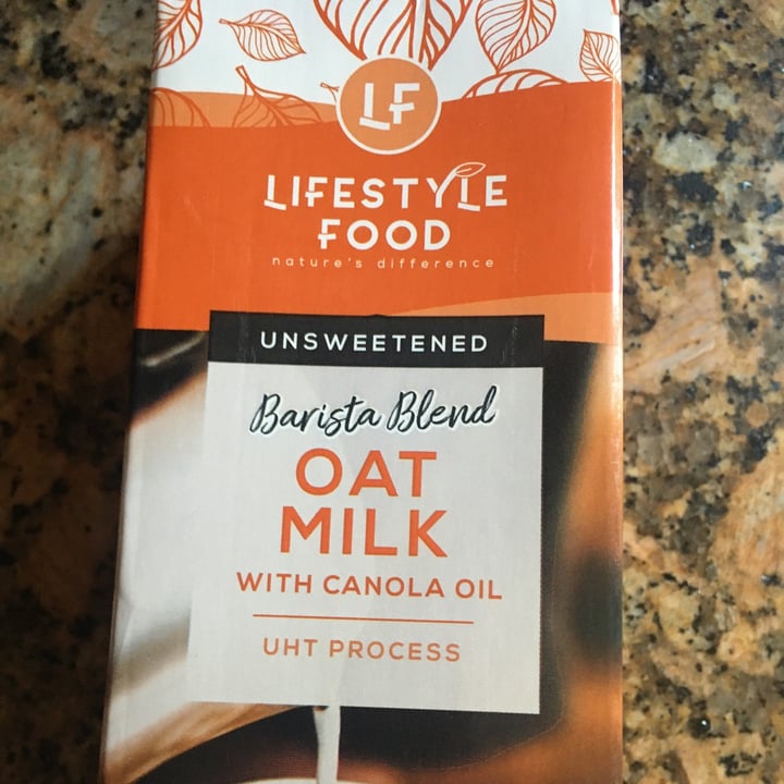 photo of Lifestyle Food Unsweetened Barista Blend Oat Milk shared by @gaynoru on  28 Jul 2021 - review