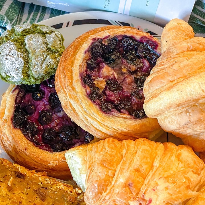 review photo shared by @theveganhopper on 13 Sep 2022 - post