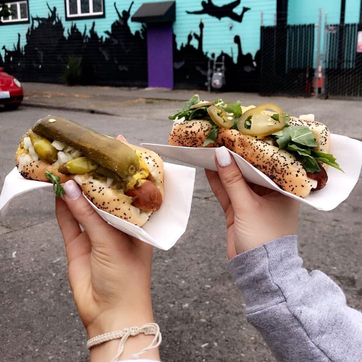 photo of The Red Hot Vegan hot dog shared by @raeichai on  20 Nov 2020 - review