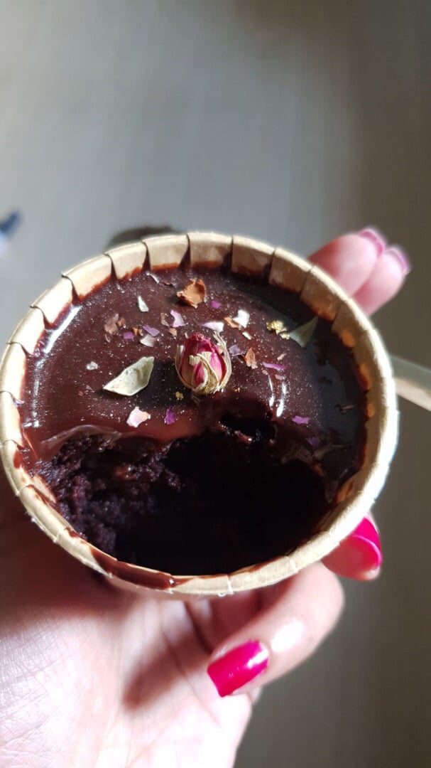 photo of Róa Midnight™ Classique Cupcakes shared by @janetan13 on  09 Aug 2019 - review