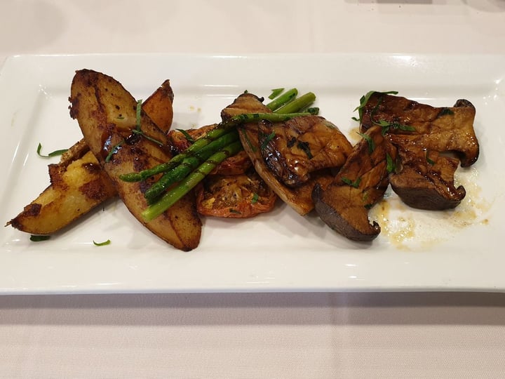 photo of Original Sin Mediterranean Restaurant King Oyster Mushroom shared by @r4gm4n on  07 Jan 2020 - review