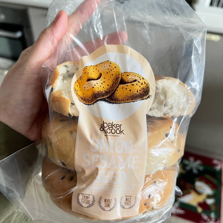 review photo of Baker & Cook Onion Sesame Seed Sourdough Bagel shared by @carachew on 03 Jan 2022 - review
