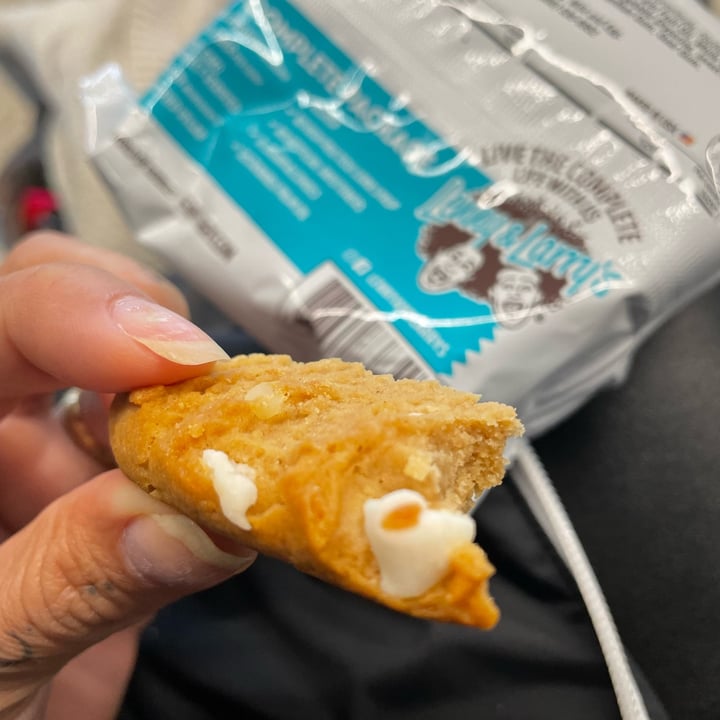 photo of Lenny & Larry’s The Complete Cookie White Chocolate Macadamia shared by @superswede on  24 Oct 2022 - review