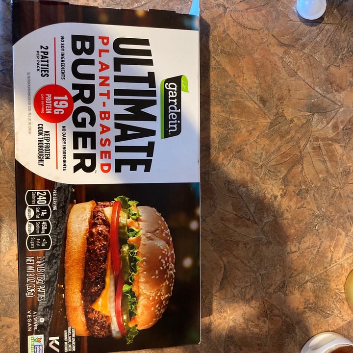 photo of Gardein Ultimate Plant-Based Burger shared by @veganosaventureros on  16 Jan 2021 - review