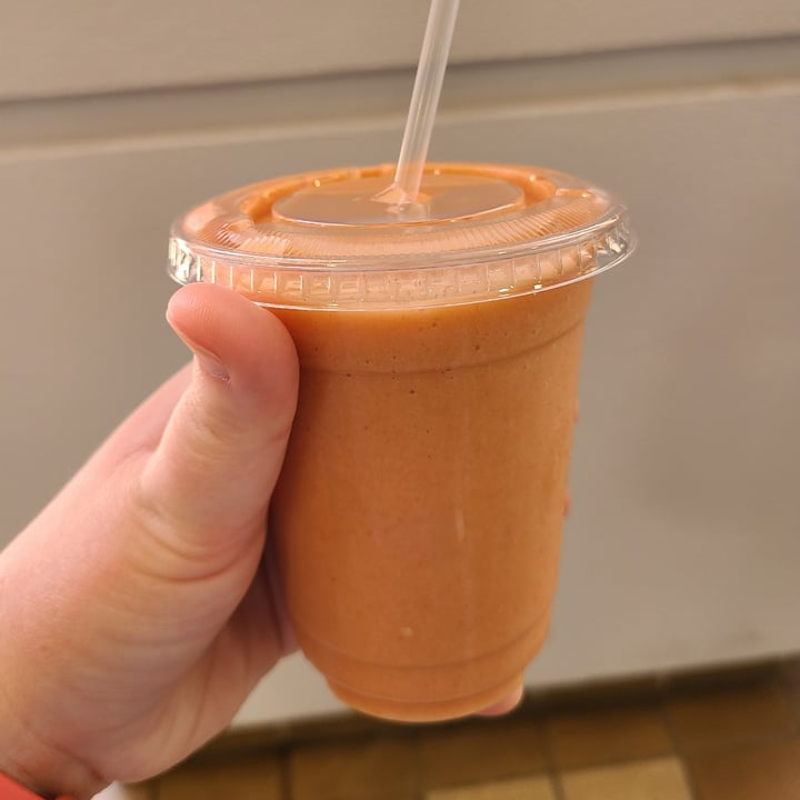 photo of Bougie Smoothie Orange You Glad You're A Boss shared by @norcalvegan on  08 May 2022 - review