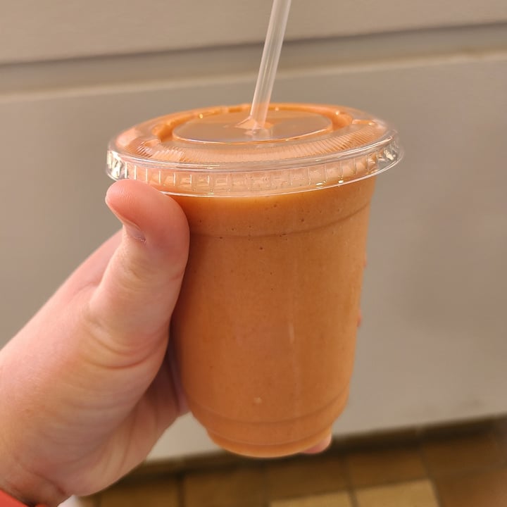 review photo of Bougie Smoothie Orange You Glad You're A Boss shared by @norcalvegan on 08 May 2022 - review