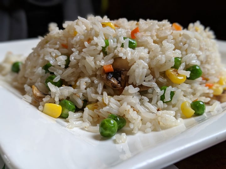 photo of Veggie Heaven Vegetable Fried Rice shared by @ravenousvegan on  26 Apr 2019 - review