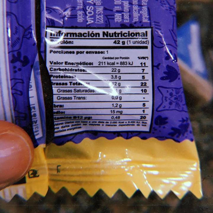 photo of Animal kind Alfajor Vegano shared by @nanicuadern on  03 Dec 2021 - review