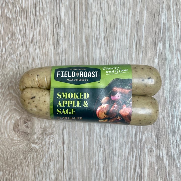 photo of Field Roast Smoked Apple & Sage Plant-Based Sausages shared by @earthlinged on  05 Nov 2022 - review
