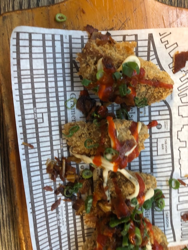 photo of Hudsons The Burger Joint (Claremont) Panko Crumbed Wings shared by @caittyler on  13 Nov 2019 - review