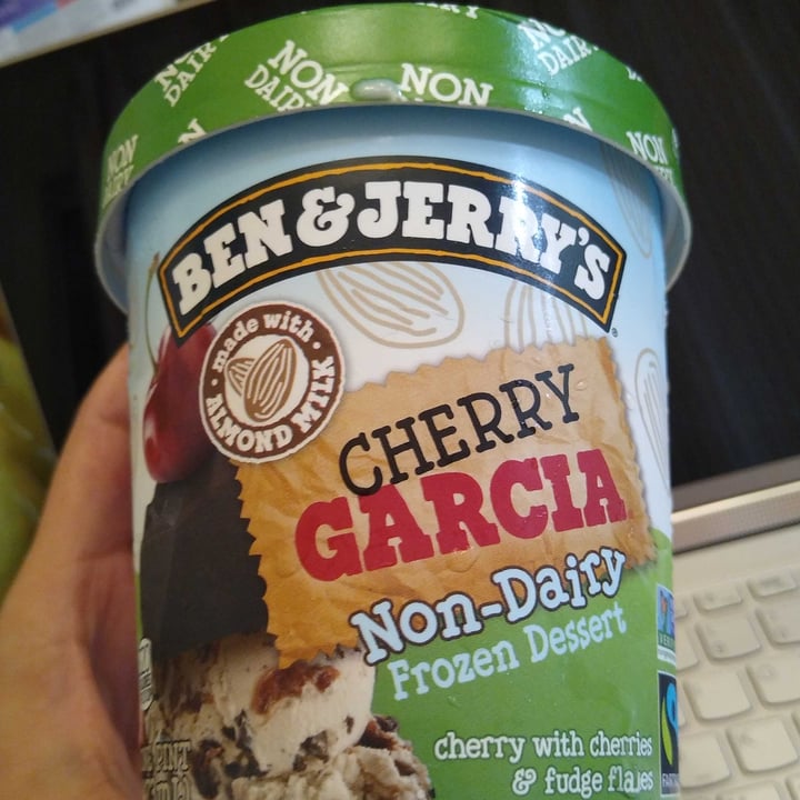 review photo of Ben & Jerry's Cherry Garcia Non-Dairy Frozen Dessert shared by @biancavegan on 17 Nov 2021 - review