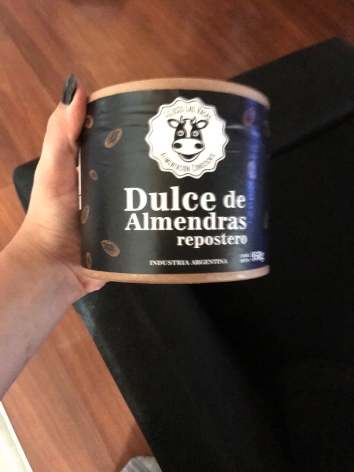 review photo of Felices Las Vacas Untable de Almendras Sabor Dulce de Leche Repostero shared by @micariobo on 02 Mar 2020 - review