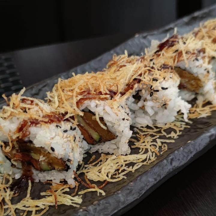 photo of Asia Fusion Sushi Crispy Vegetable Rolls shared by @nkappa on  23 Oct 2022 - review