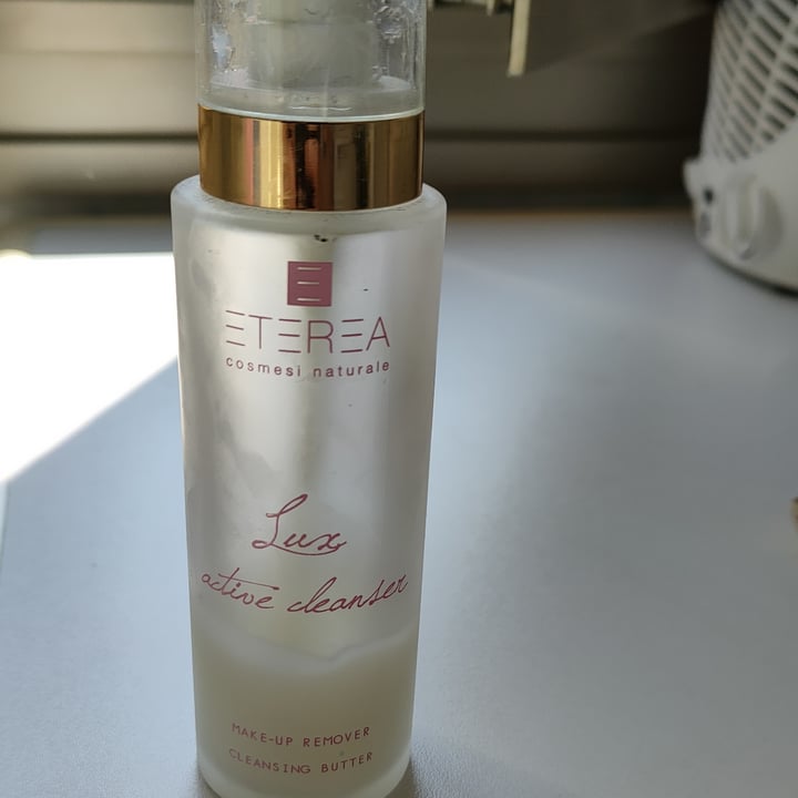 photo of Eterea Cosmesi Lux active cleanser shared by @alessandra5 on  25 Mar 2022 - review