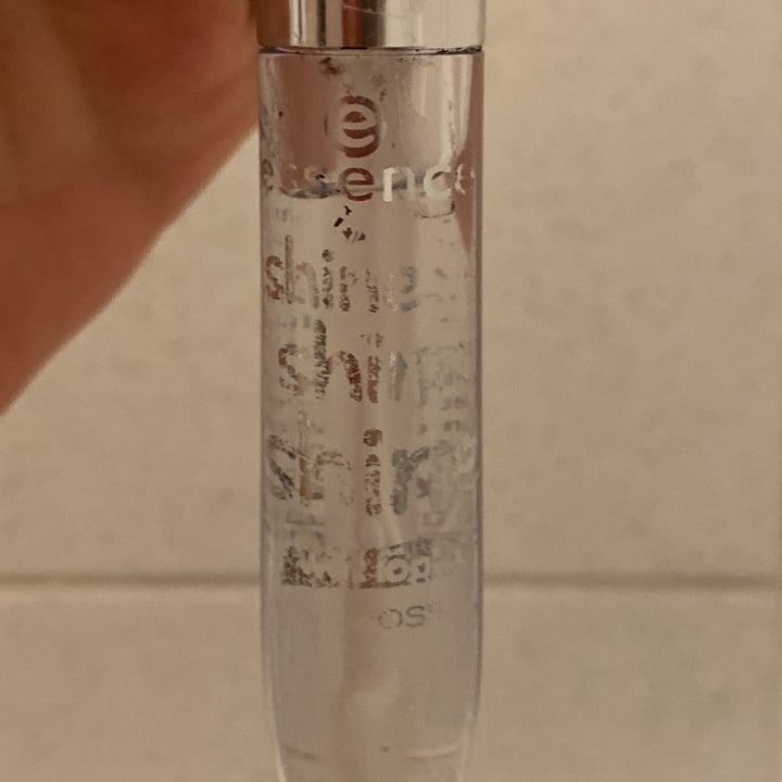 Essence Cosmetics Extreme shine volume lipgloss 01 crystal clear Review |  abillion