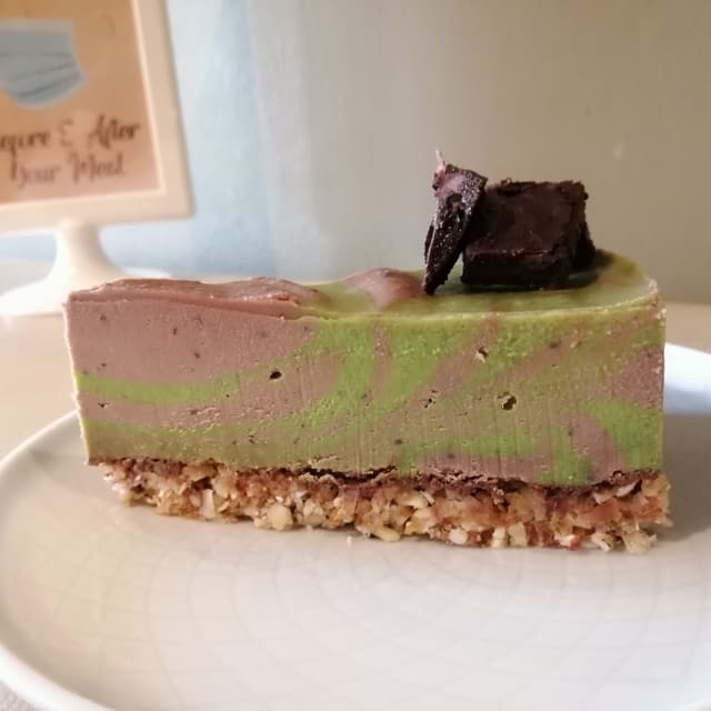 Photo of the dish “Raw Mint Cacao Cake”