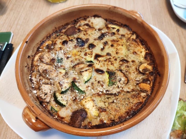review photo of Alge Restaurant Heidelberg Kartoffelgratin mit Zucchini und Champignons überbacken mit feiner Cashewsoße shared by @queenhy on 13 Jul 2019 - review