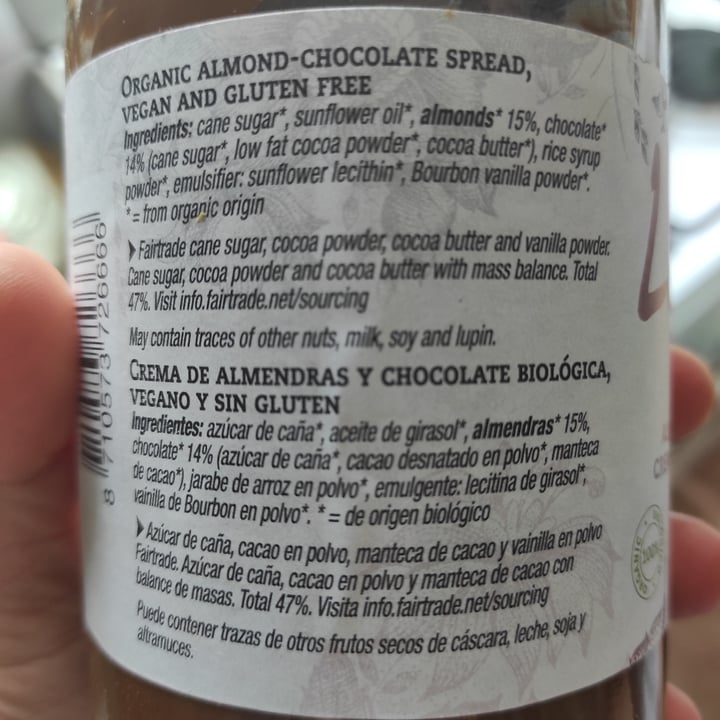 photo of Brinkers Chocolate Con Almendras shared by @veganmummy on  31 Jul 2021 - review
