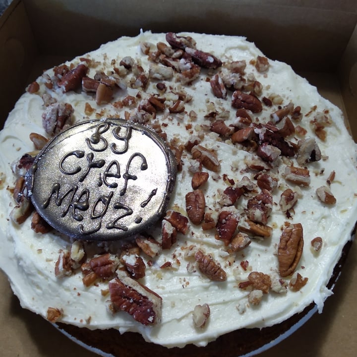 review photo of Wake and Bake Kitchen Carrot Cake shared by @chefmegz on 26 Jun 2021 - review