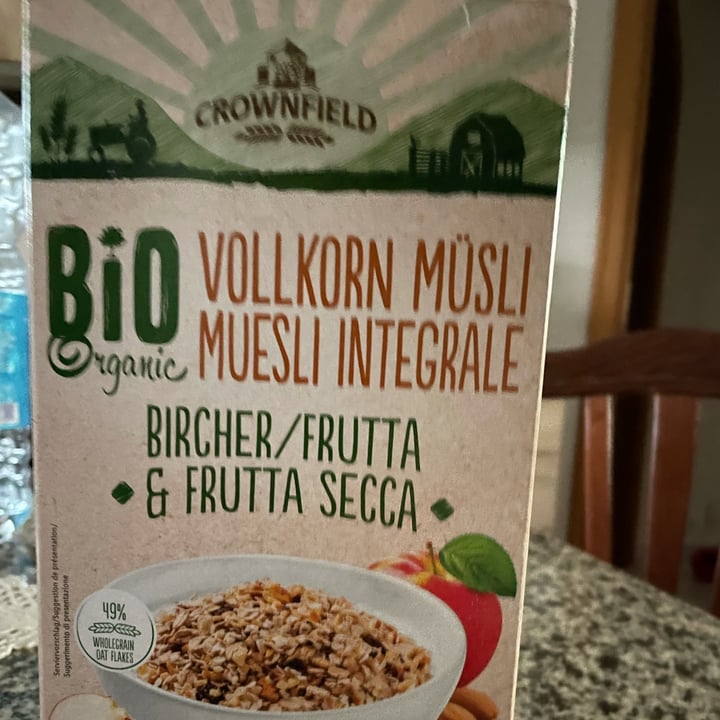 photo of Crownfield Muesli integrale con frutta e frutta secca shared by @valexxx on  18 Nov 2022 - review