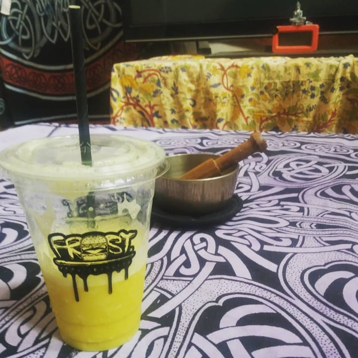 review photo of Frost Burgers Banana milkshake shared by @greenfingers on 28 Mar 2021 - review