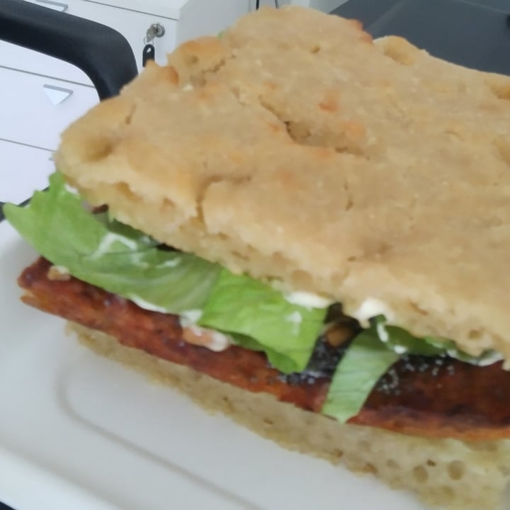 photo of Amia Gastronomia vegetale Focaccia con farinata, Insalata E Maionese shared by @saramo on  26 Jan 2022 - review