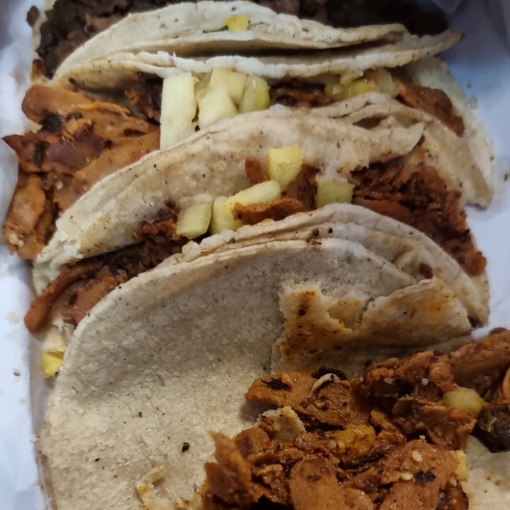 photo of Gracias Madre Taquería Vegana Taco De Pastor shared by @gabrielalyl on  13 Nov 2022 - review