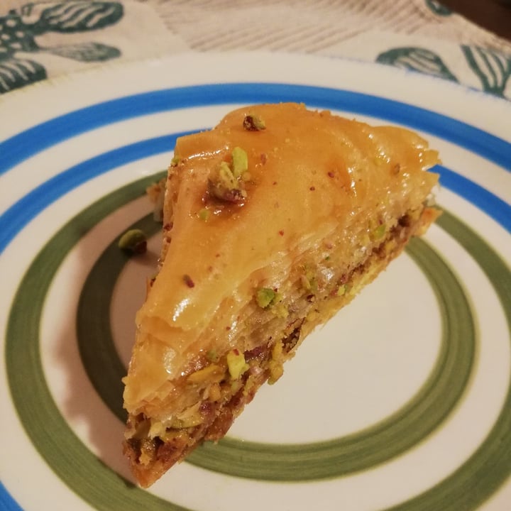 review photo of Santo Falafel baklava ai pistacchi shared by @iridedor on 03 Mar 2022 - review