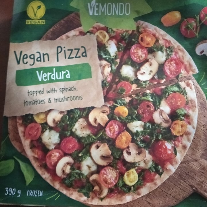 photo of Vemondo  Vegan Pizza Verdura shared by @opscristi on  24 Jun 2022 - review