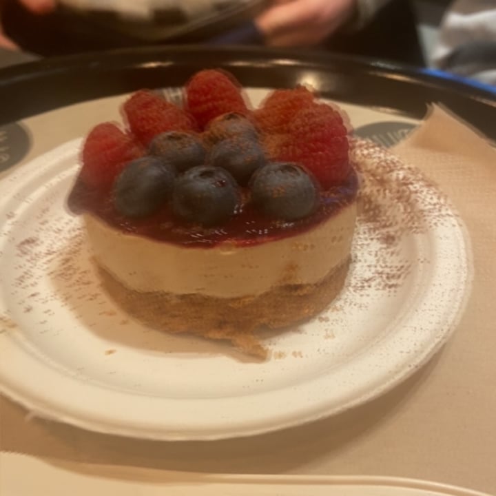 review photo of HUG Cheese-fake shared by @beatricema on 28 Jun 2022 - review