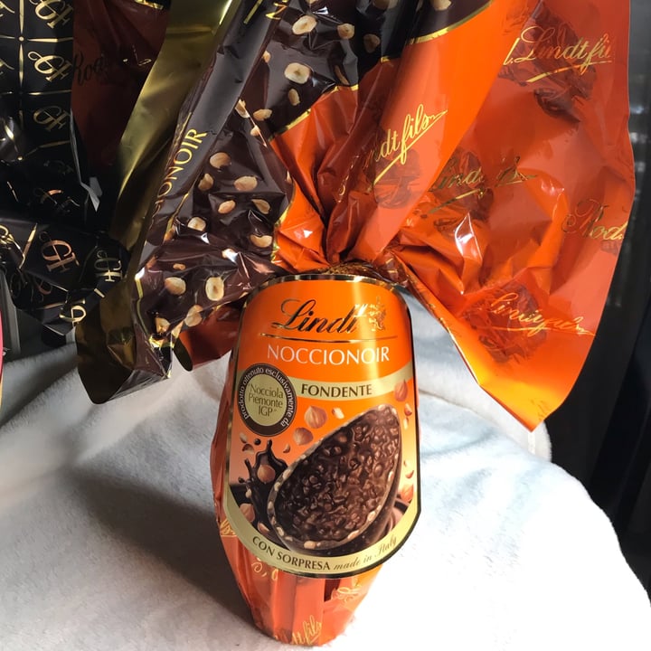 photo of Lindt Uovo di Pasqua shared by @valemontagna on  17 Apr 2022 - review