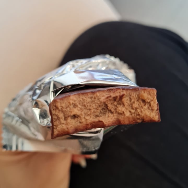 photo of Vega protein  bar Chocolate Brownie Geschmack shared by @elire on  21 May 2022 - review