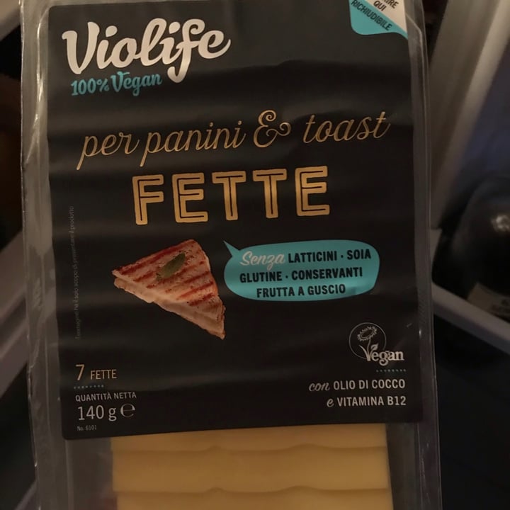 review photo of Violife Fette original shared by @andreacolella on 13 Oct 2022 - review