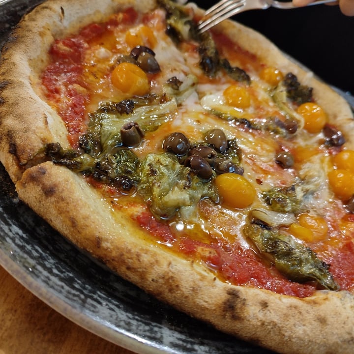 review photo of Pizza Do.C. da donatello Pizza Scarola shared by @animel on 16 Jun 2022 - review