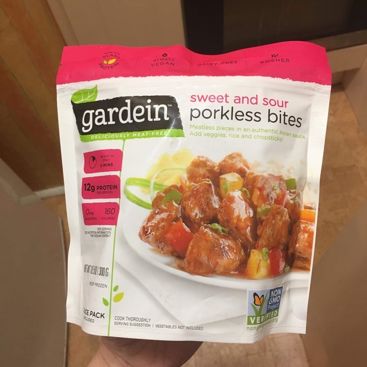 photo of Gardein Sweet And Sour Porkless Bites shared by @katelouisepowell on  20 Feb 2020 - review