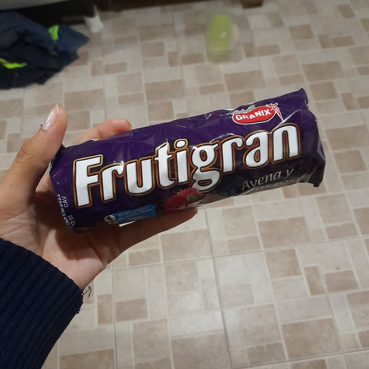 photo of Granix Frutigran Avena y Frutos Rojos shared by @veganitha on  24 Jun 2022 - review