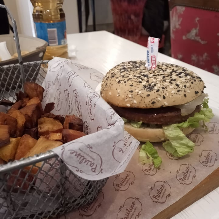 photo of Pauline Boulangerie 1964 hamburguesa vegan shared by @guadaa4 on  17 Jul 2021 - review