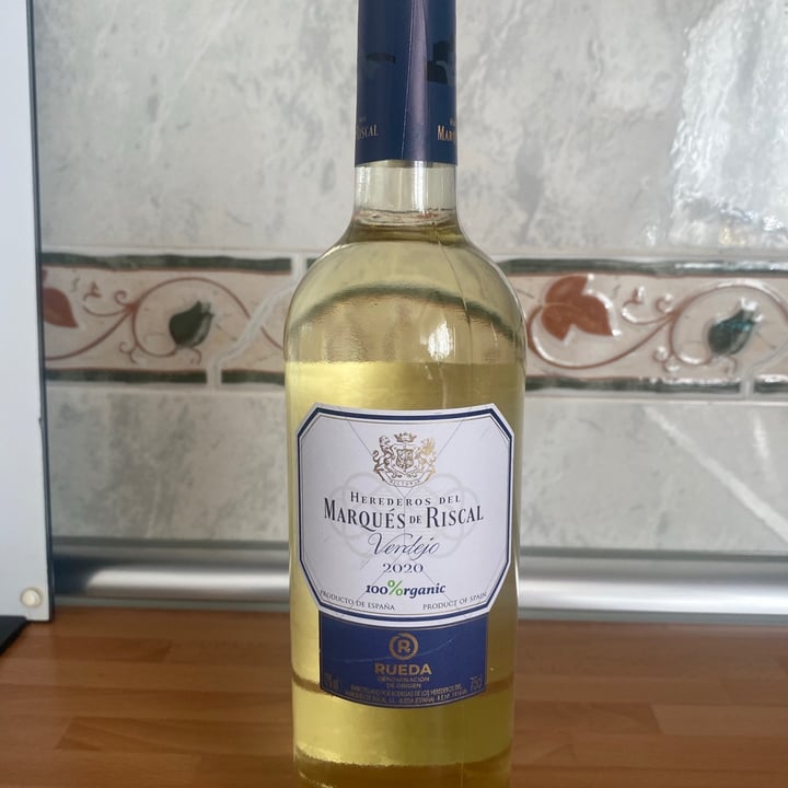 photo of Rueda Verdejo ecológico shared by @thebestvegan on  06 Jul 2021 - review