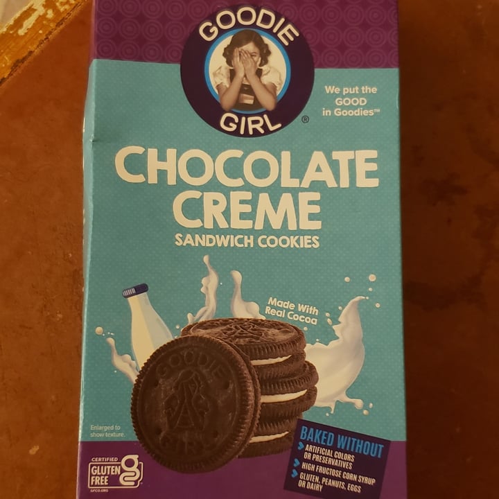 photo of Goodie girl Chocolate Creme Sandwich Cookies shared by @mqccha on  09 Sep 2022 - review