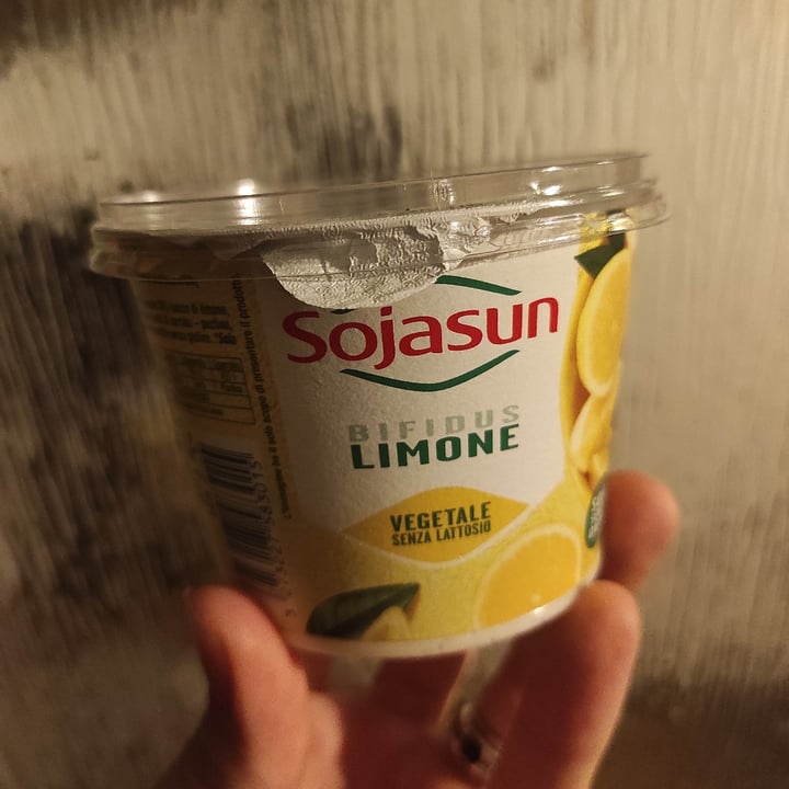 photo of Sojasun Bifidus Yogurt al Limone shared by @scythelia on  04 Oct 2022 - review