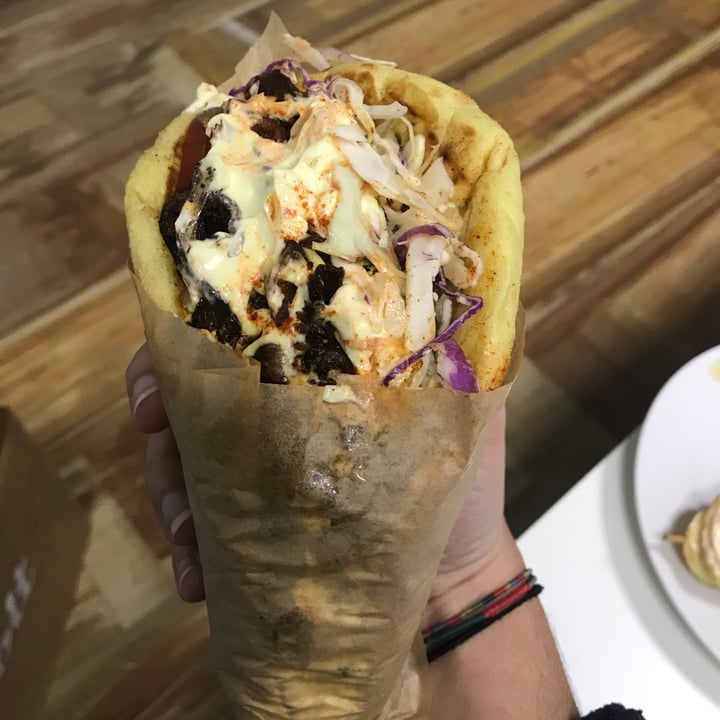 photo of Vegan Beat Gyros shared by @cgo98 on  15 Feb 2021 - review