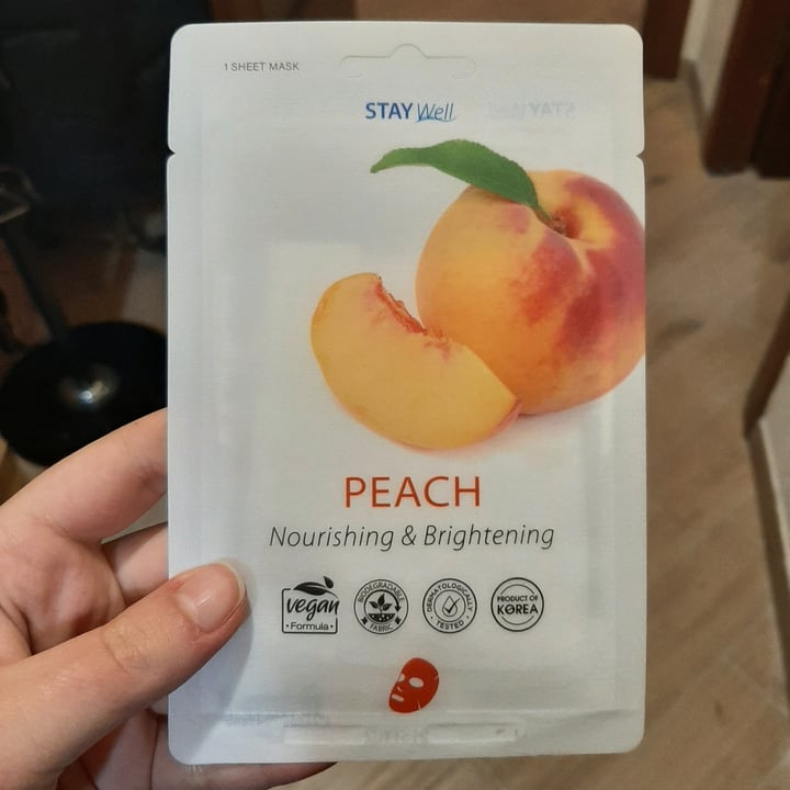 photo of Stay well Peach Mask shared by @mirianadilallo on  20 Jan 2022 - review