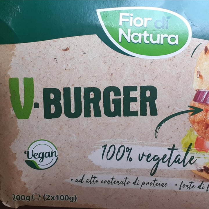 photo of Fior di Natura V-Burger shared by @lendeene on  04 May 2022 - review