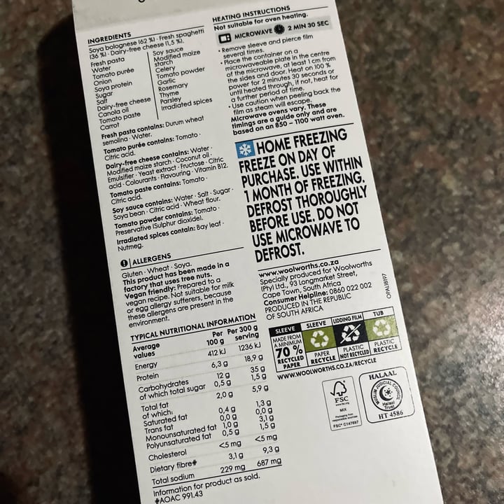 photo of Woolworths Food spaghetti bolognese shared by @jeanne-marie on  17 Sep 2022 - review