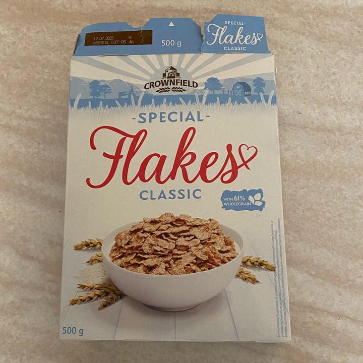 photo of Crownfield Special Flakes classic shared by @laura00 on  17 Jul 2022 - review